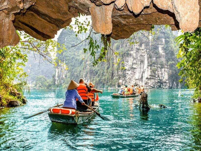 Ninh Binh 1-day tour Bai Dinh Trang An Mua Cave Small Group - Authentic Experience and Practical Insights
