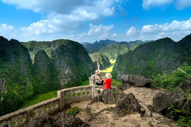 Ninh Binh Highlights Hoa Lu/Bai Dinh-Trang An/ Tam Coc- Mua Cave - Who This Tour Is Best For