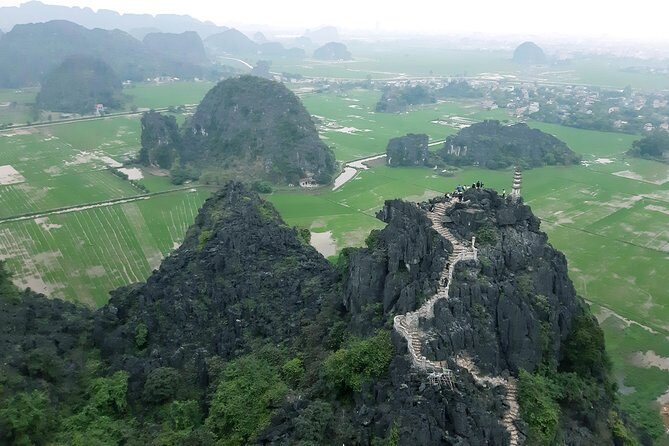 Ninh Binh - Hoa Lu - Tam Coc - Mua cave Day Trip: Hiking, boat trip, Bike, lunch - What Travelers Say: Authentic Perspectives