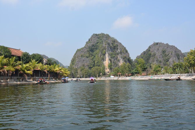 Ninh Binh Small Group 1 Day Tour: Hoa Lu, Tam Coc, and Mua Cave - Who Will Enjoy This Tour?