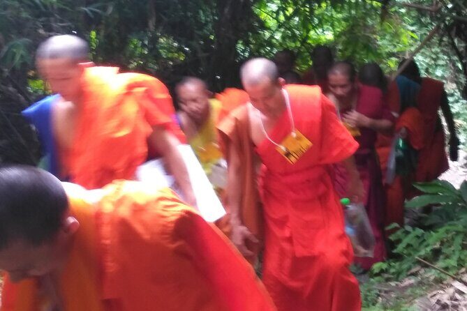 No.1 Chiang Mai: 3-Hour Monk Trail Hike to Wat Doi Suthep & Palad - Who Should Consider This Tour?