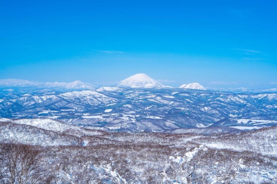 Noboribetsu: Orofure Pass Snowshoeing Tour - What Makes This Tour Stand Out