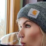 Non Bus Traverse City Leelanau Peninsula Sunset Wine Tour - FAQs