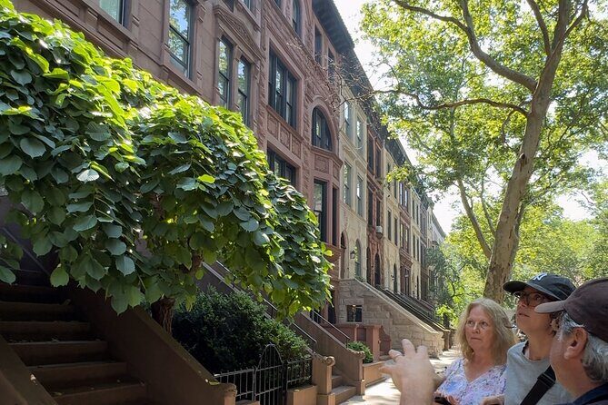 NYC Private Walking Tour: Local Insights, History & Food - In-Depth Look at the Itinerary