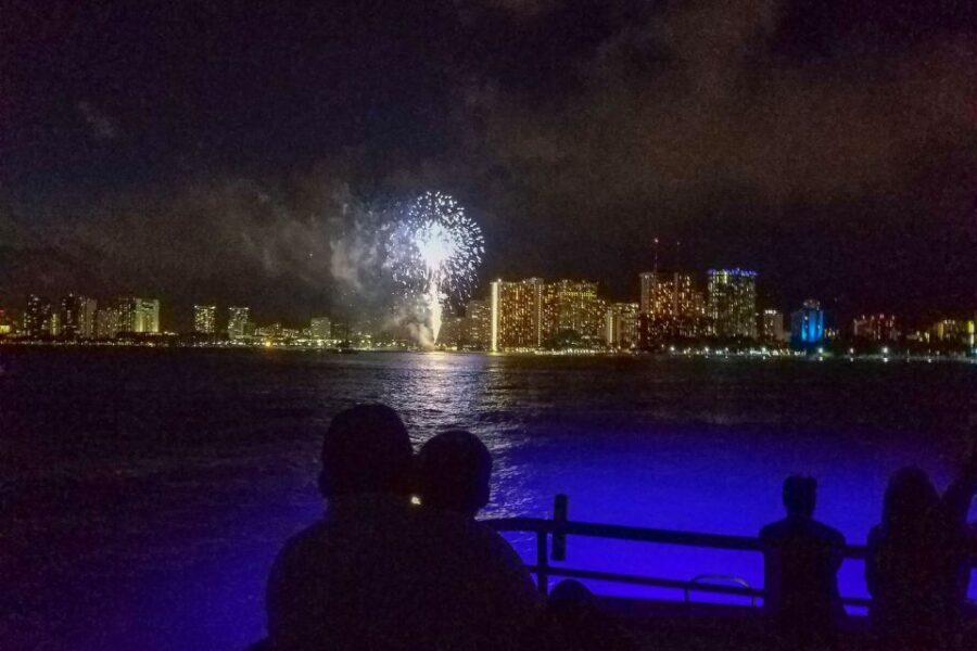 Oahu: Waikiki BYOB Friday Night Fireworks Cruise - Why This Tour Offers Good Value