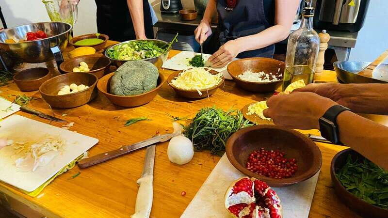 Oaxaca: Oaxacan Mole Workshop with a Traditional Cook - Who Should Sign Up?