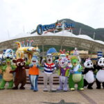Ocean Park tour with Standard entry ticket with transfers - Key Points