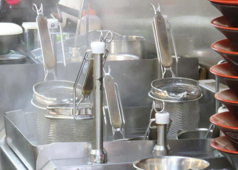 Odawara: Ramen Crawl Experience to 2 Iconic Restaurants - Why This Tour Offers Great Value