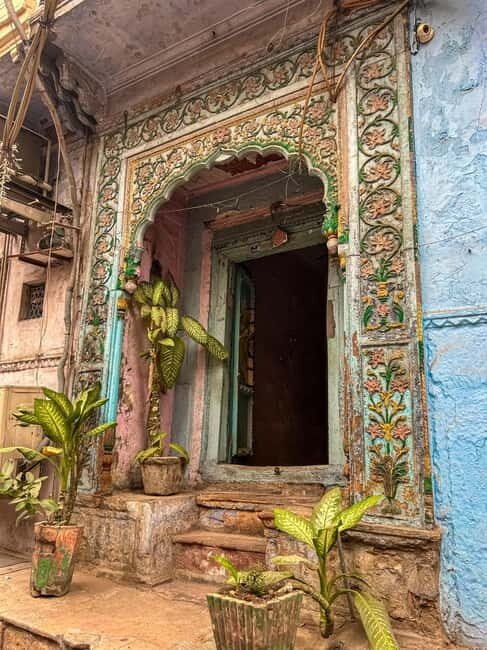 Old Delhi Odyssey: A Half Day Tuk Tuk & Food Trails - Why This Tour Offers Great Value