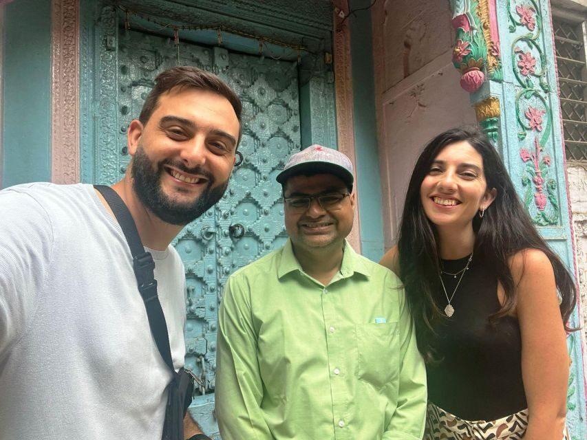 Old Delhi: Spices, Heritage and Bazaars Walking Tour - A Closer Look at the Old Delhi Spices, Heritage and Bazaars Walking Tour