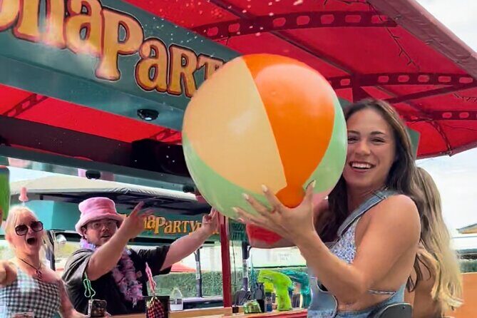 Old Town Scottsdale Party Bike Bar Crawl and Pool Party - Transportation and Group Dynamics