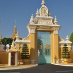 One Day Private Guide Tours History in Phnom Penh Incl. admission - The National Museum and Wat Phnom