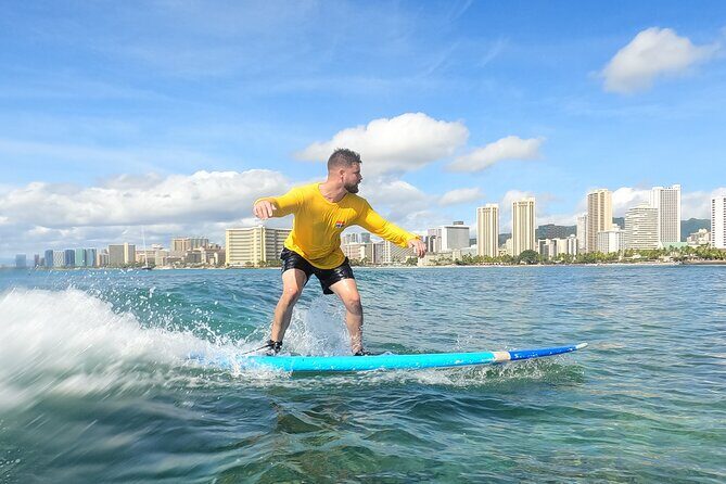 Open Group Surfing Lesson in Waikiki, Oahu