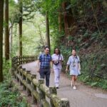 Osaka: 2.5-Hour Private Scenic Hike to Minoo Waterfall - Meeting Point and Duration