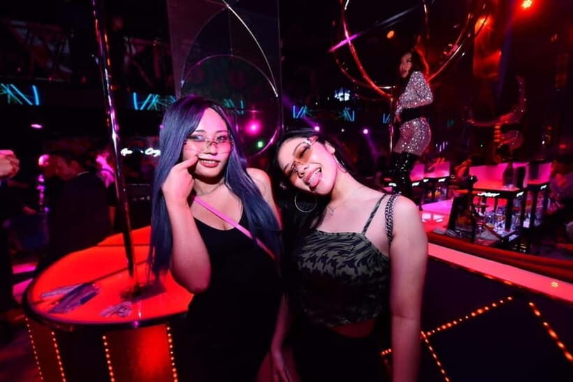 Osaka: CHEVAL All-You-Can-Drink Ticket & VIP(For Foreign) - A Closer Look at Osaka’s CHEVAL Nightlife Experience