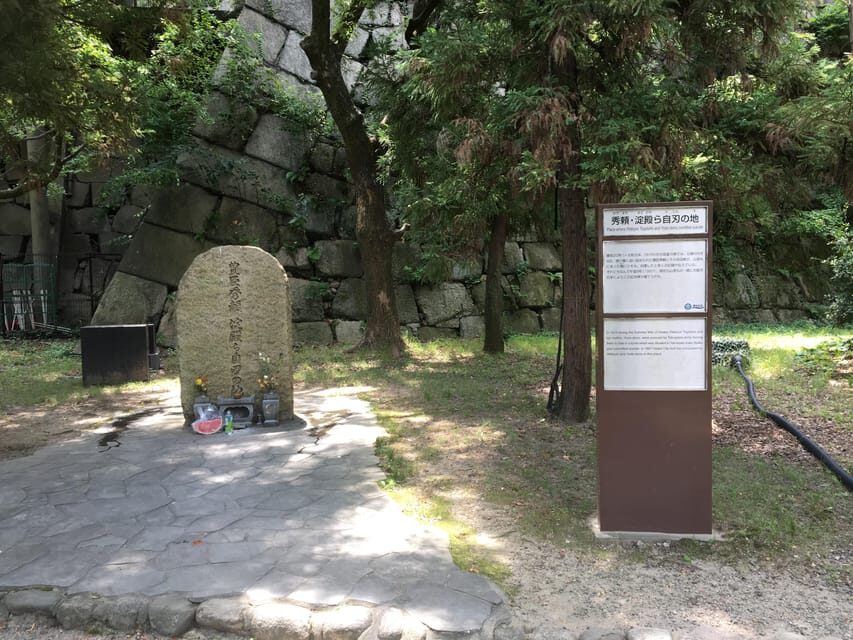 Osaka: Half-Day Private Guided Tour of the Castle - Exploring Osaka Castle: A Deep Dive