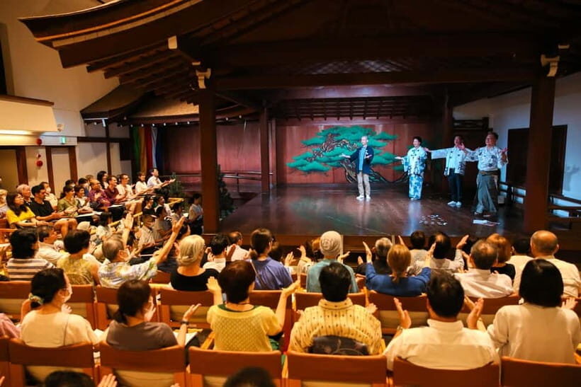 Osaka: Noh Performance with English Subtitles and Workshop - Who Should Consider This Tour?