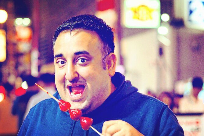 Osaka One-day Taxi Tour by Licensed Guide Photographer 8 pax - FAQs