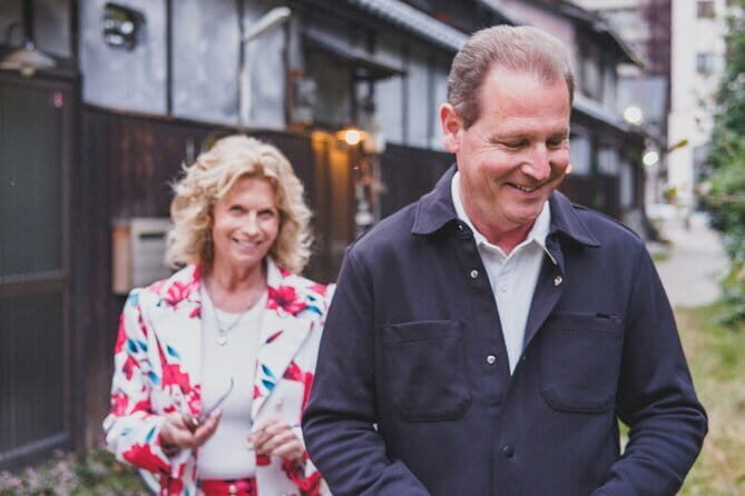 Osaka Photo Walk  Mini Tour Through Hidden Streets & Local Vibes - Who Will Love This Tour