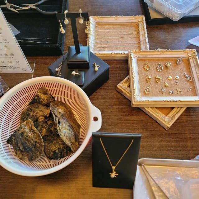 Osaka Shinsaibashi Pearl extraction experience - Why is this Experience Worth Considering?