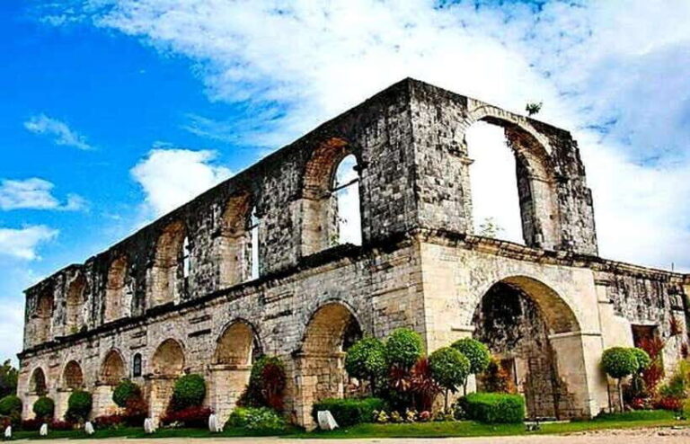 Oslob: Whale Shark Encounter, Ka-Treasure Falls & Simala - A Thorough Look at the Itinerary