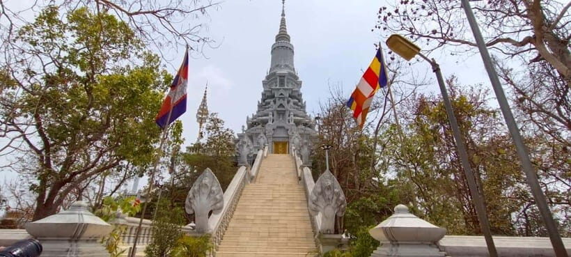 Oudong Mountain - Phnom Penh Former Capital Private Day Tour - What the Reviews Say