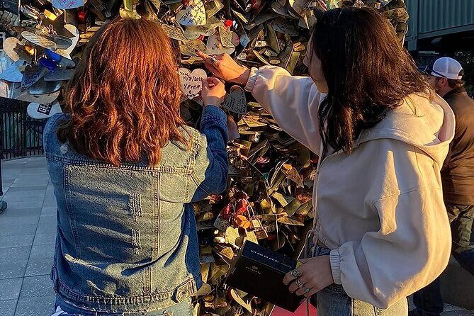 Outdoor Escape Room in Chicago - Fulton Market - FAQ