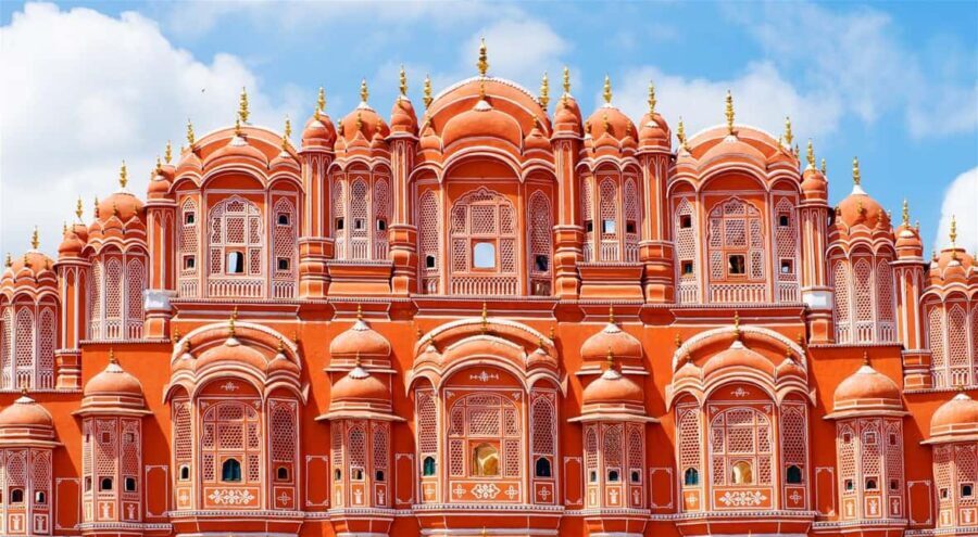 Overnight, Royal Jaipur Tour from Mumbai with Return Flight - FAQ