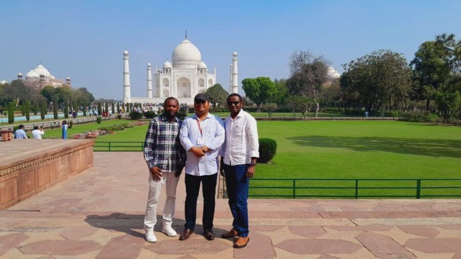 Overnight Taj Mahal Tour from Mumbai with Delhi Sightseeing - Who Will Love This Tour?