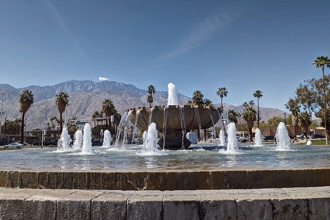 Palm Springs Scavenger Hunt Walking Activity and Game - Who Will Enjoy This?