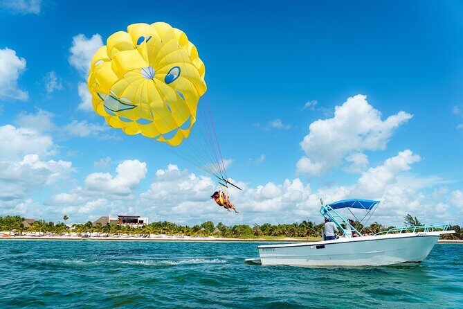 Parasailing & Beach Club with Transportation In Riviera Maya - Why Travelers Love It