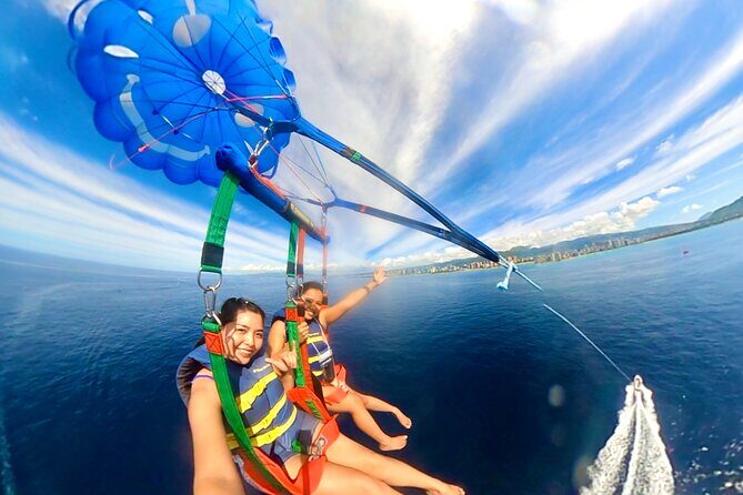 Parasailing in Waikiki from Oahu Hawaii - FAQs