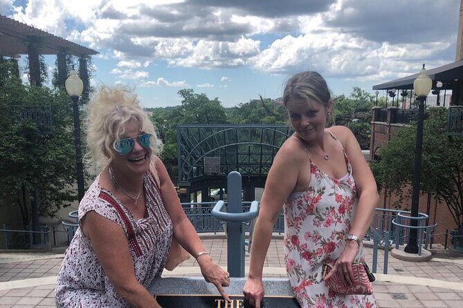 Participate in a Fun Scavenger Hunt in Knoxville by Operation City Quest - Who Will Love This Experience?