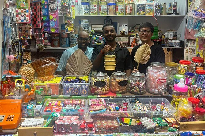 Party Singapore Bespoke Pub Crawl - Who Would Love This Tour?