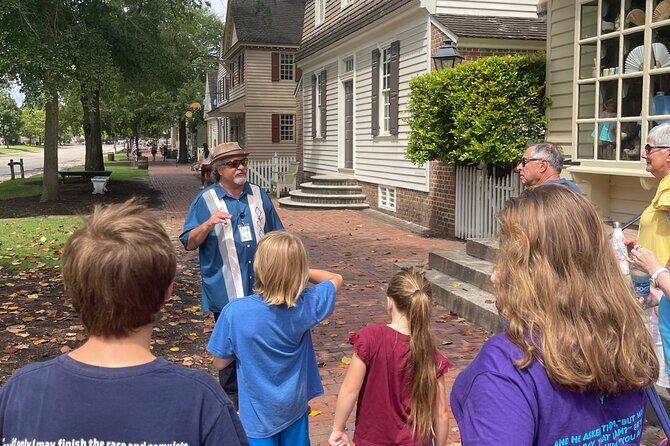 Patriots Tour of Colonial Williamsburg or Williamsburg 101 - Authentic Insights from Visitors