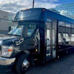 Pearson Airport to Niagara and Vice Versa 24 Passengers Minibus - Who Is This Service Best For?