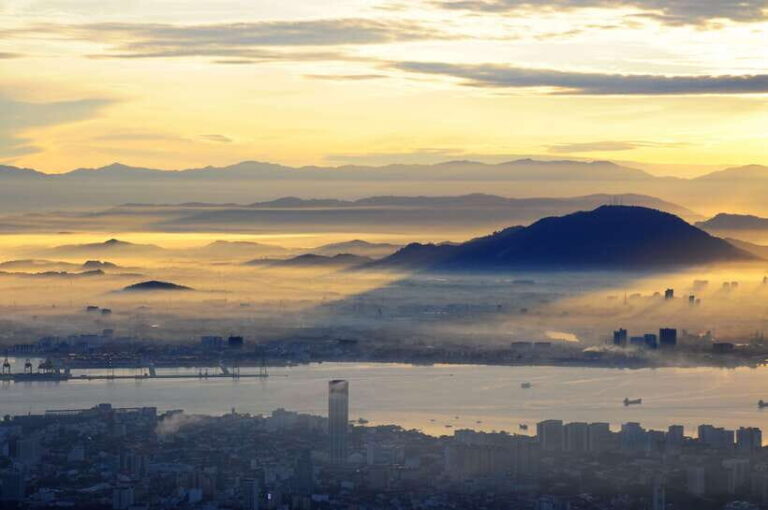 Penang: Kek Lok Si Temple and Penang Hill Guided Tour - Why This Tour Works Well