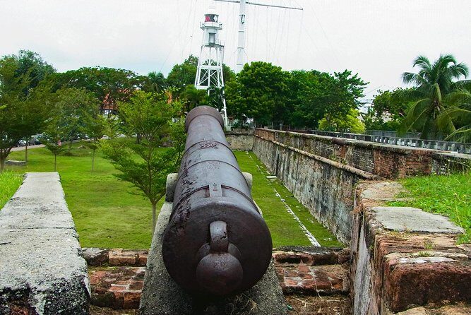 Penang Round Island Tour With Tropical Spice Garden & Entopia Butterfly Farm - Key Points