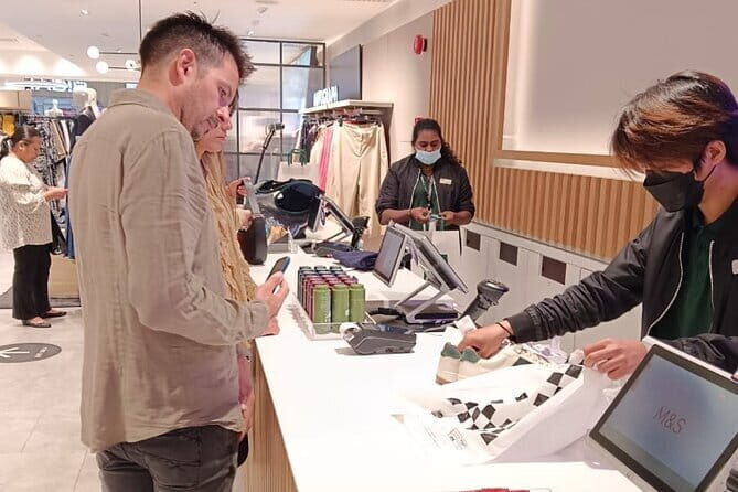 Petronas Twin Towers Special Entrance & Dining With Expert Guide - FAQ