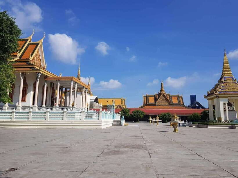 Phnom Penh: 2-Day City Highlights Tour