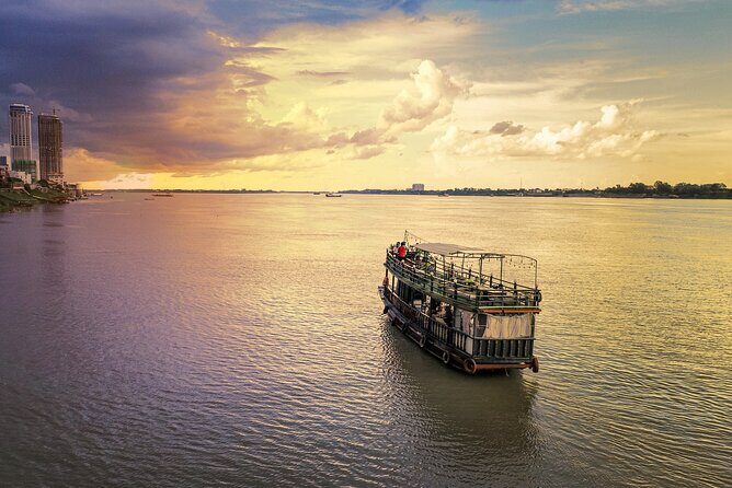 Phnom Penh Bike & Boat Sunset Tour - In-Depth Review of the Phnom Penh Bike & Boat Sunset Tour