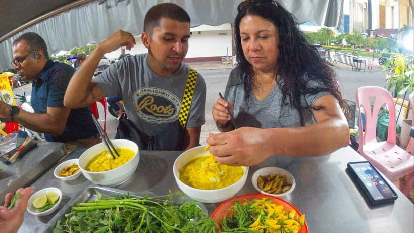 Phnom Penh: Evening Walking To Local Food Spots Only - The Bottom Line