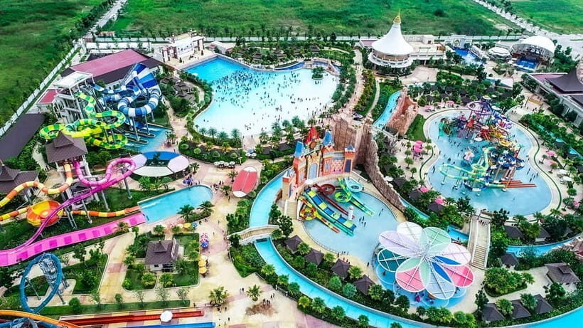 Phnom Penh: Garden City Water Park Entry Ticket - Water Attractions and Experience
