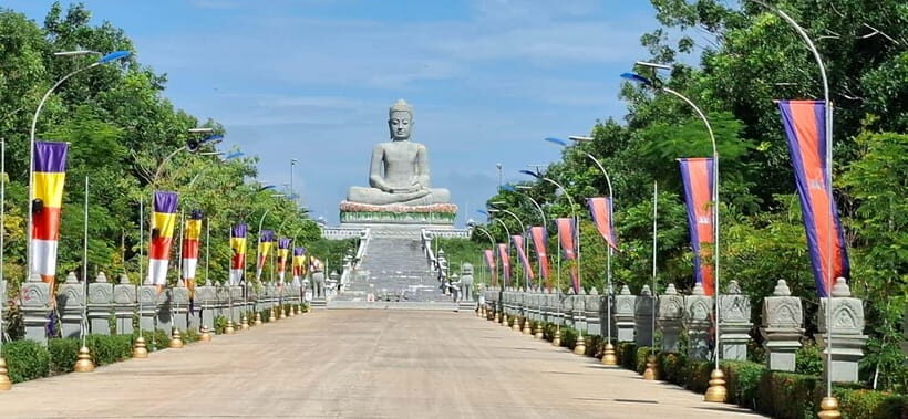 Phnom Penh: Oudong Mountain Day Trip with Lunch - What’s Included and What to Consider