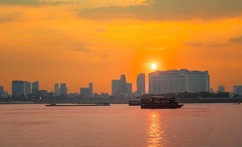 Phnom Penh Sunset Cruise & Evening City Tour Vespa Adventure - An In-Depth Look at the Itinerary