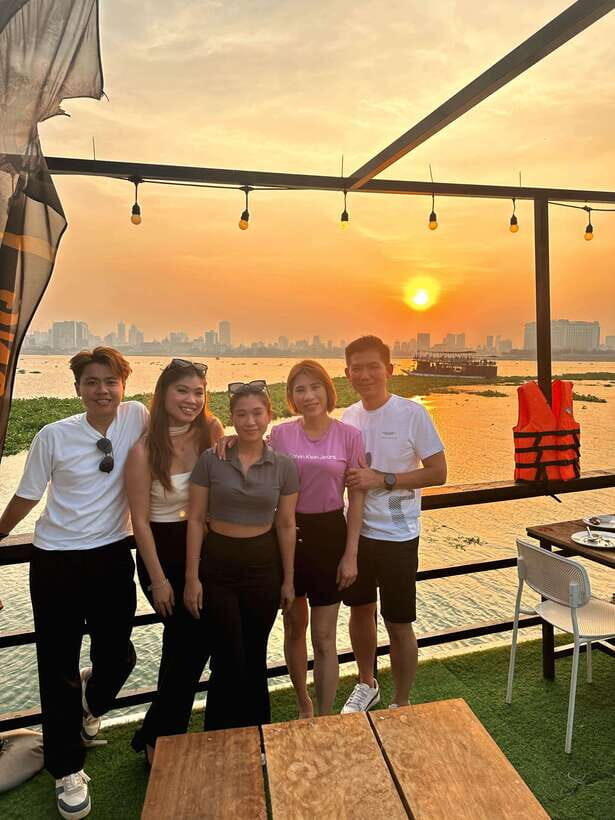 Phnom Penh: Sunset Cruise with freeflow beers & BBQ buffet - FAQ