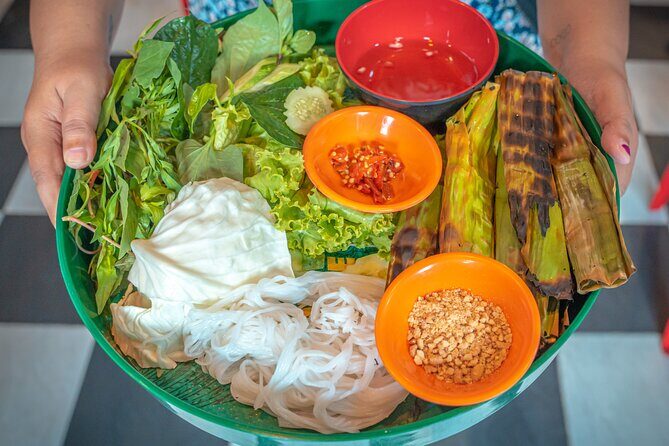 Phnom Penhs Culinary Underground: Local Food Tour by Tuk-tuk - Who Would Love This Tour?