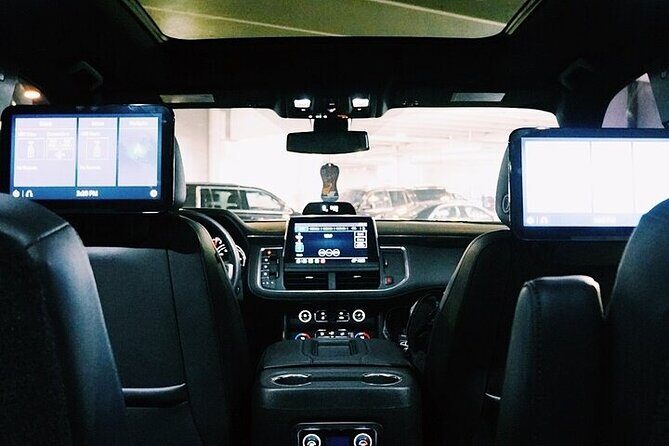 Phoenix Arrival Chauffeur Driven Transport by Executive SUV - FAQ