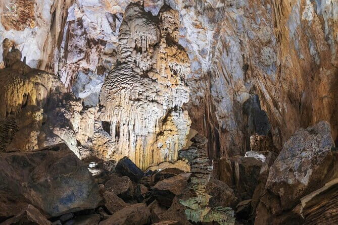Phong Nha Cave and Tien Son Cave Guided Tour From Dong Hoi - What Travelers Are Saying