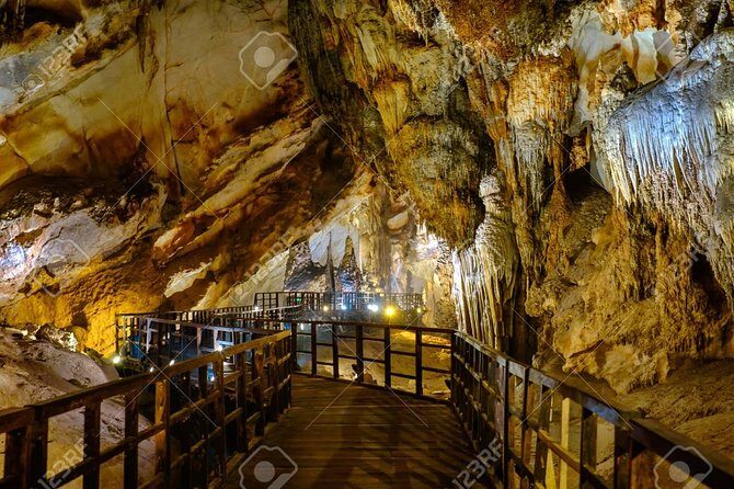 PHONG NHA CAVE -DARK CAVE 1 DAY TRIP FROM DONG HOI or PHONG NHA - Practical Tips for Travelers